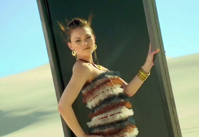 'मर्डर-3' का फर्स्ट लुक | बढ़ी 'मर्डर 3' की धमक