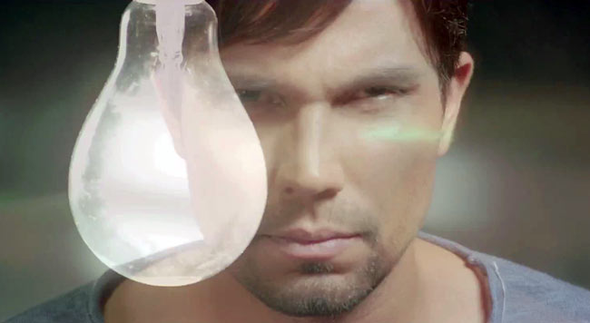 'मर्डर-3' का फर्स्ट लुक | बढ़ी 'मर्डर 3' की धमक