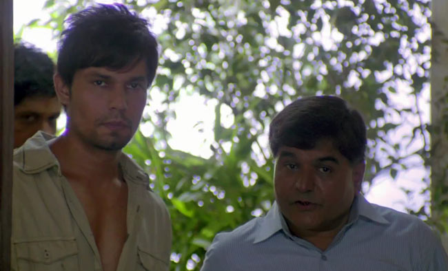 'मर्डर-3' का फर्स्ट लुक | बढ़ी 'मर्डर 3' की धमक