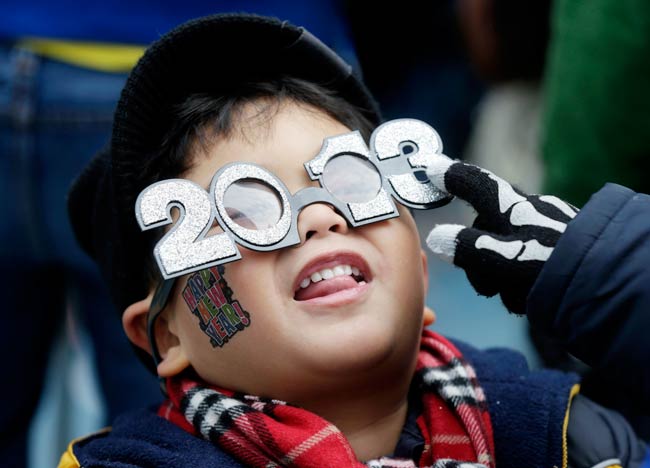 पूरी दुनिया ने किया नए साल का स्‍वागत | हॉट लियोन