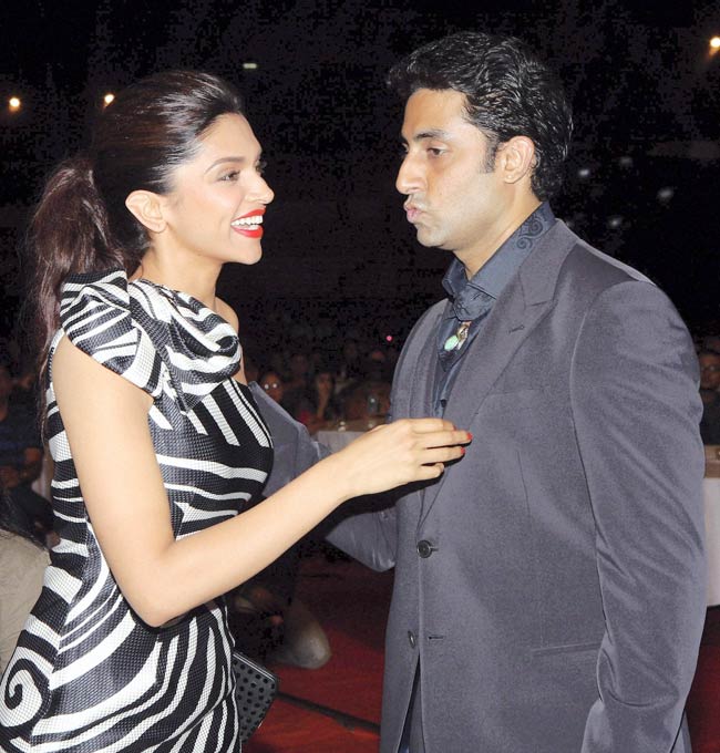 नए साल पर बॉलीवुड का धमाल | नए साल का जश्न