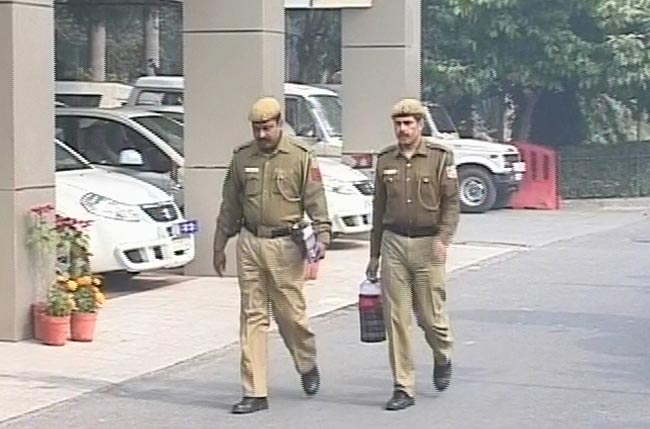 3 जनवरी 2013: तस्वीरों में दिनभर की बड़ी खबरें