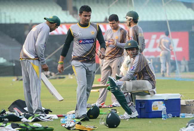 कोलकाता वनडेः भारत के लिए 'करो या मरो' की जंग | पढ़ें