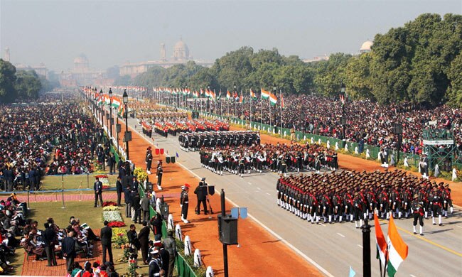 गणतंत्र दिवस: दिखी भारत की सैन्य ताकत, सांस्कृतिक विविधता