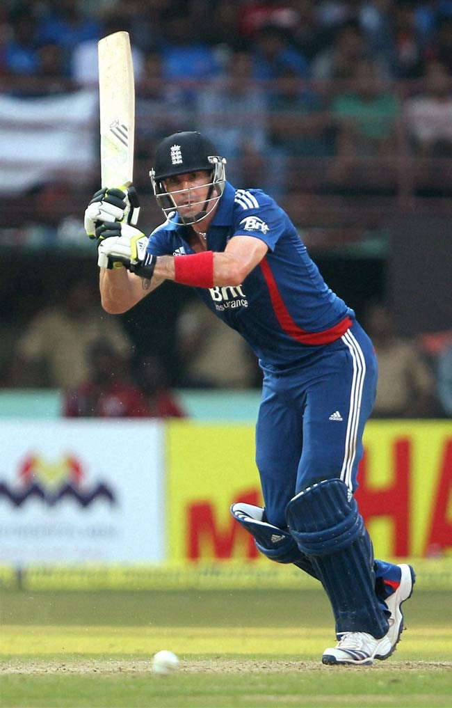 भुवनेश्‍वर और जडेजा की बदौलत टीम इंडिया की शानदार जीत