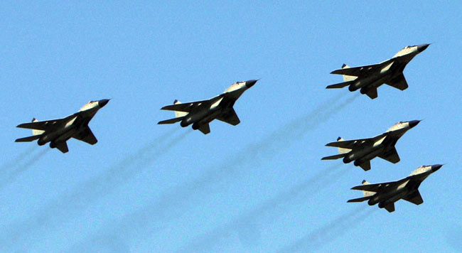 गणतंत्र दिवस: दिखी भारत की सैन्य ताकत, सांस्कृतिक विविधता