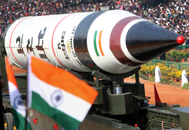 गणतंत्र दिवस: दिखी भारत की सैन्य ताकत, सांस्कृतिक विविधता