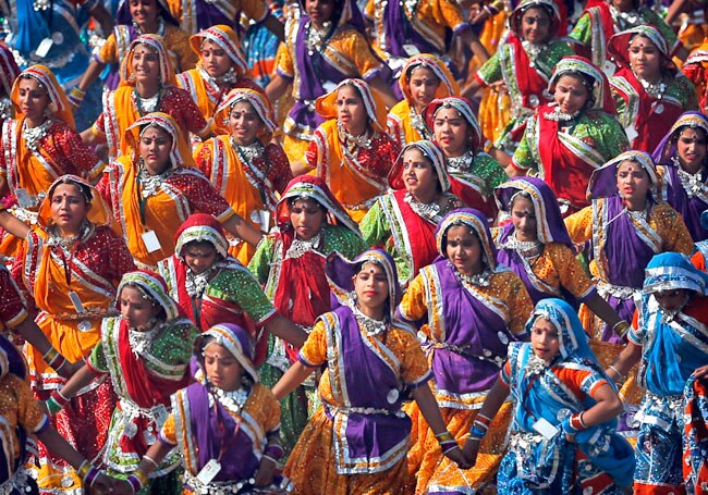 गणतंत्र दिवस: दिखी भारत की सैन्य ताकत, सांस्कृतिक विविधता