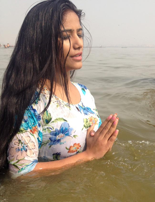 महाकुंभः संगम तीर पहुंचे सितारे | महाकुंभ पर विशेष