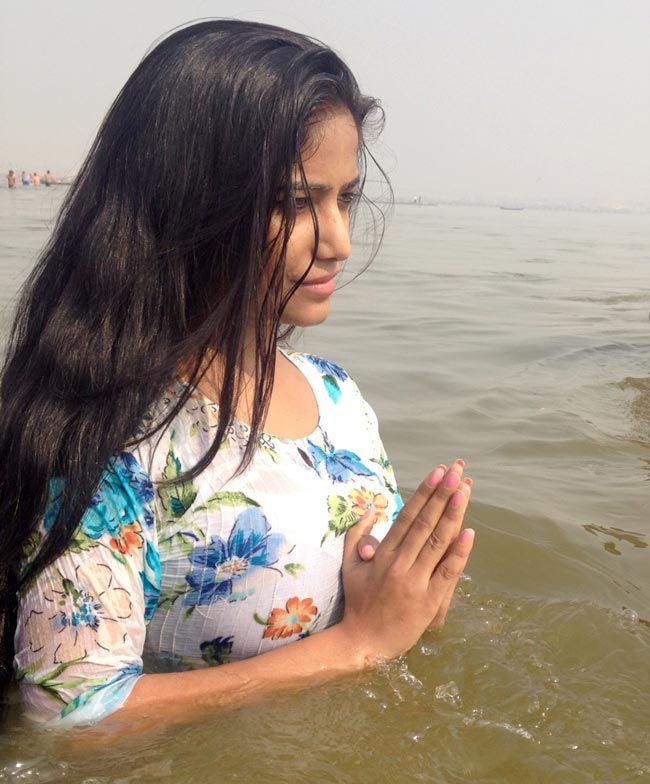 महाकुंभः संगम तीर पहुंचे सितारे | महाकुंभ पर विशेष