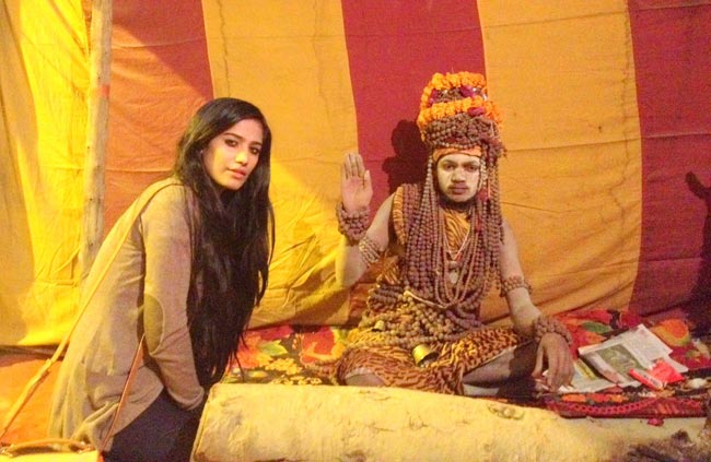 महाकुंभः संगम तीर पहुंचे सितारे | महाकुंभ पर विशेष