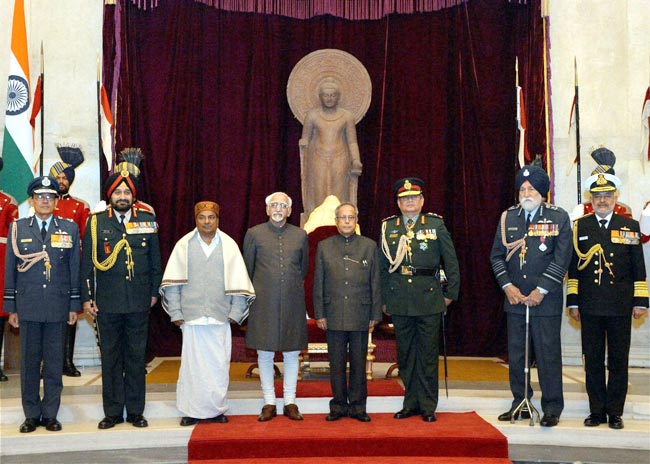 यूपी विधानमंडल में राष्‍ट्रपति प्रणब मुखर्जी का संबोधन...