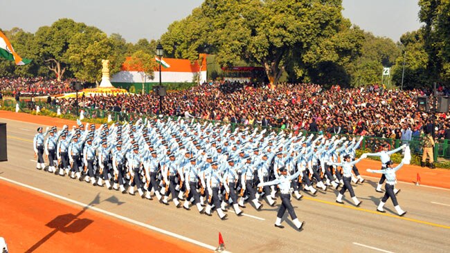 गणतंत्र दिवस: दिखी भारत की सैन्य ताकत, सांस्कृतिक विविधता