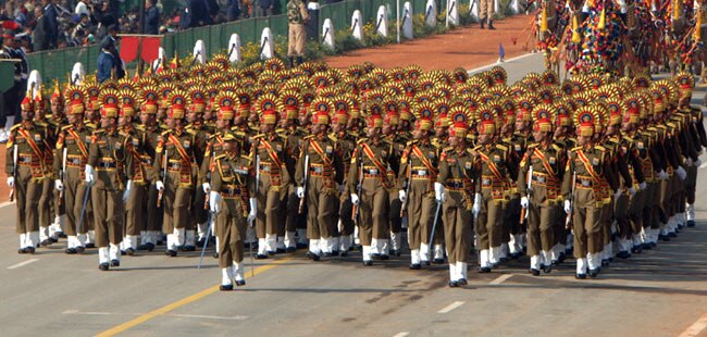 गणतंत्र दिवस: दिखी भारत की सैन्य ताकत, सांस्कृतिक विविधता