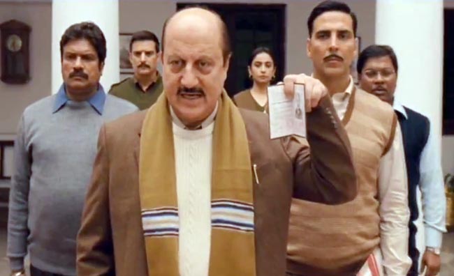 'स्पेशल छब्बीस' का फर्स्ट लुक | बॉलीवुड की हसीन परियां