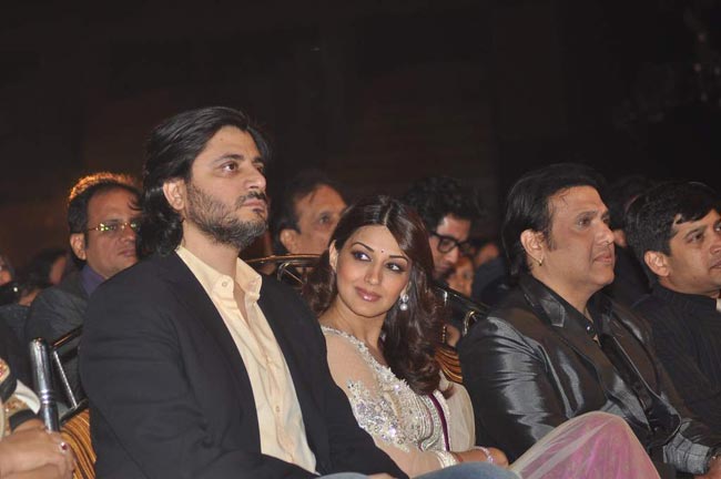 'उमंग 2013' में बॉलीवुड का जलवा  | ग्लैमर का तड़का