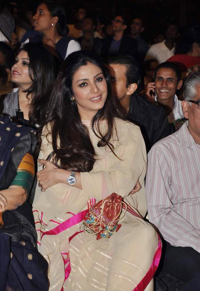 'उमंग 2013' में बॉलीवुड का जलवा  | ग्लैमर का तड़का