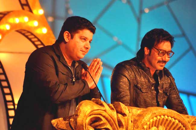 'उमंग 2013' में बॉलीवुड का जलवा  | ग्लैमर का तड़का