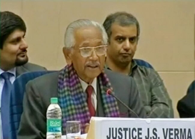 30 जनवरी 2013: तस्‍वीरों में दिनभर की बड़ी खबरें