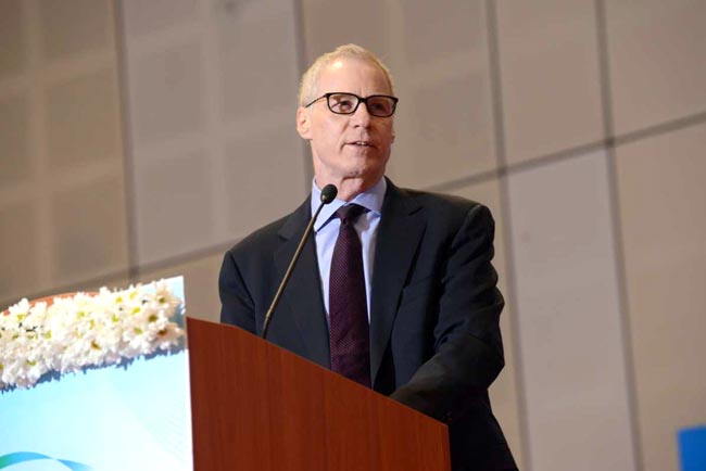 मोदी की ‘दूरदृष्टि’ के कायल हुए टाटा-अंबानी