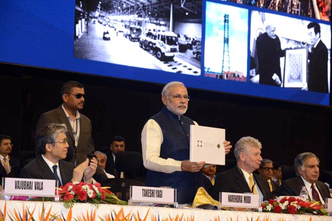 मोदी की ‘दूरदृष्टि’ के कायल हुए टाटा-अंबानी