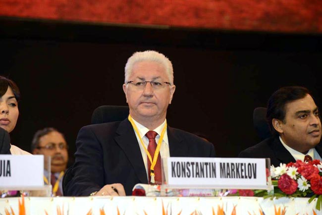 मोदी की ‘दूरदृष्टि’ के कायल हुए टाटा-अंबानी