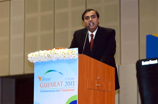 मोदी की ‘दूरदृष्टि’ के कायल हुए टाटा-अंबानी