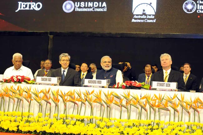 मोदी की ‘दूरदृष्टि’ के कायल हुए टाटा-अंबानी