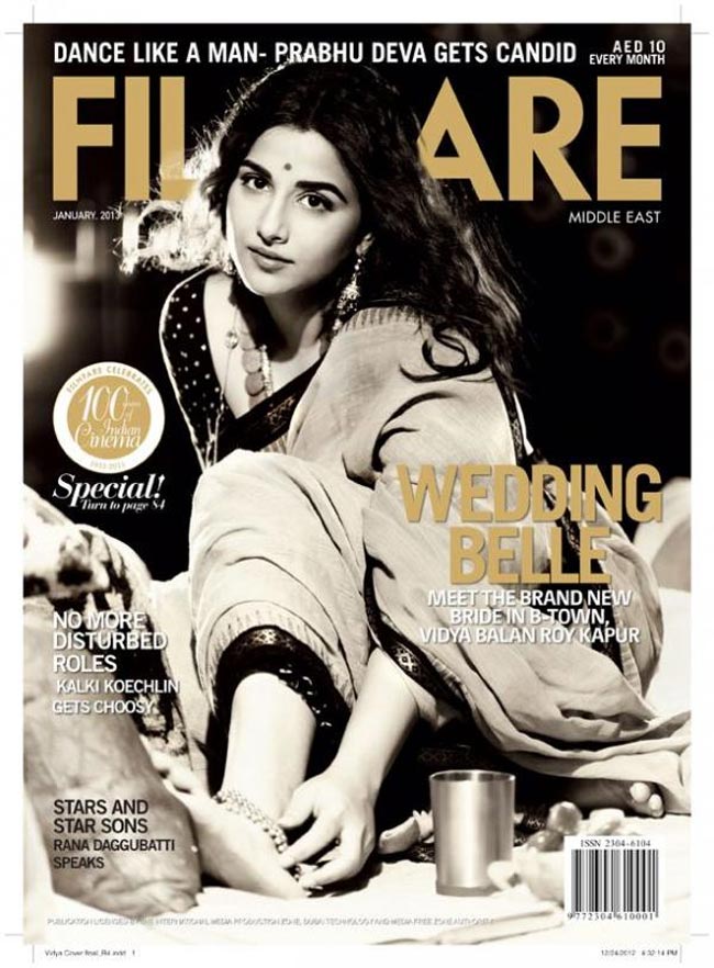 टॉप मॉडलों ने मैक्सिम के लिए उतारे कपड़े  |  सितारे