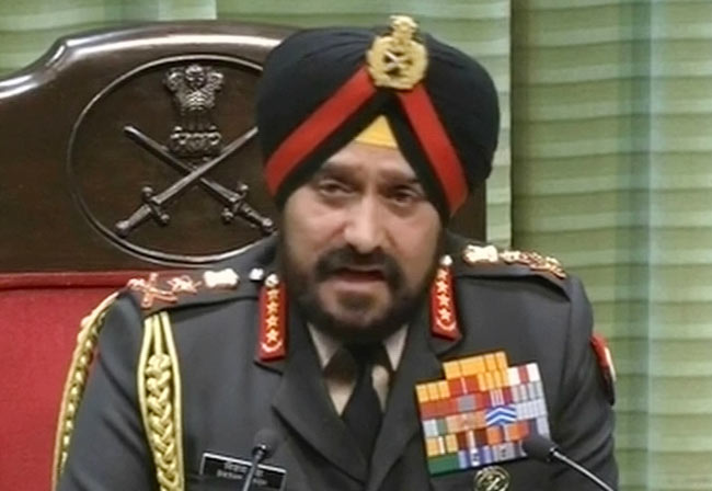 15 जनवरी 2013: तस्‍वीरों में दिनभर की अहम खबरें