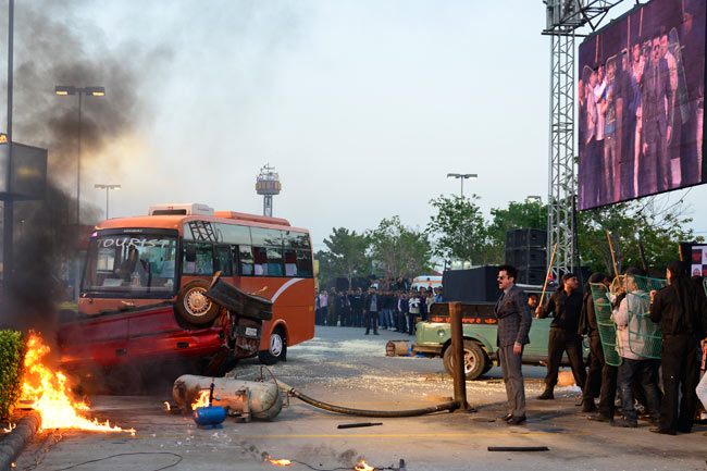शूटआउट एट वडाला का धमाकेदार ट्रेलर लांच | कंगना