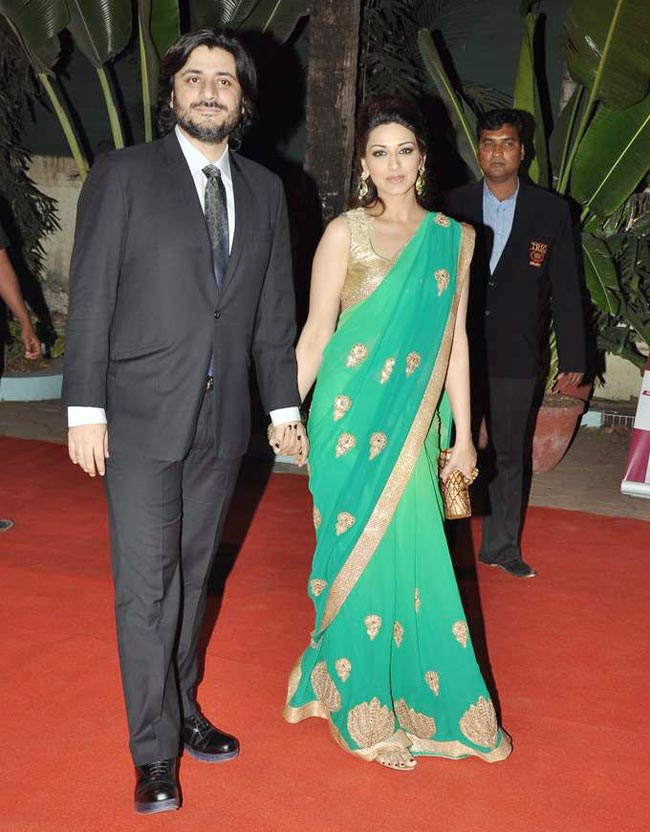 'जी सिने अवार्ड्स 2013' में सितारों का जमावड़ा  | मस्‍ती