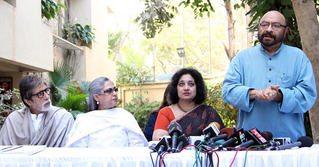 चैरिटी के लिए बच्‍चन परिवार ने जुटाए 25 लाख रुपए | अमिताभ पर विशेष