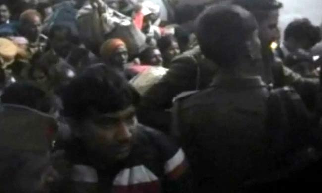 इलाहाबाद रेलवे स्‍टेशन पर हादसा, 36 लोगों की मौत