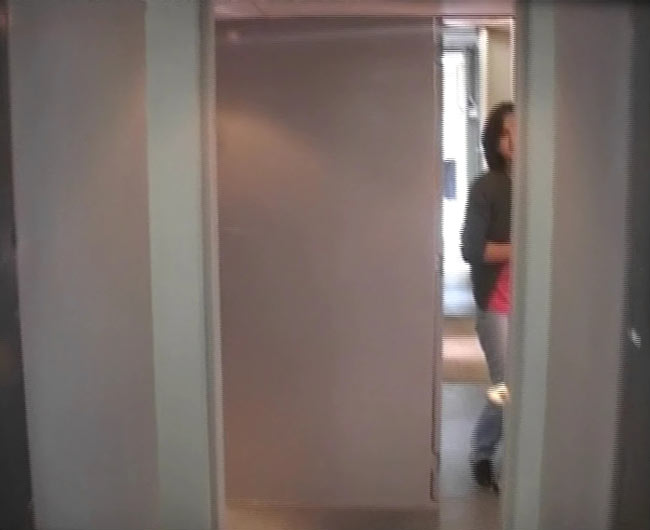 अनुभूति कोच में प्लेन जैसा ऐशो-आराम