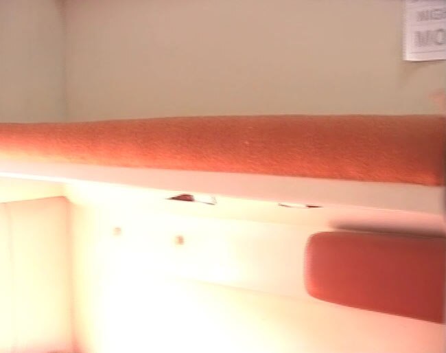 अनुभूति कोच में प्लेन जैसा ऐशो-आराम