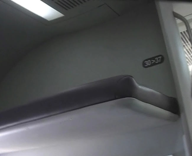 अनुभूति कोच में प्लेन जैसा ऐशो-आराम