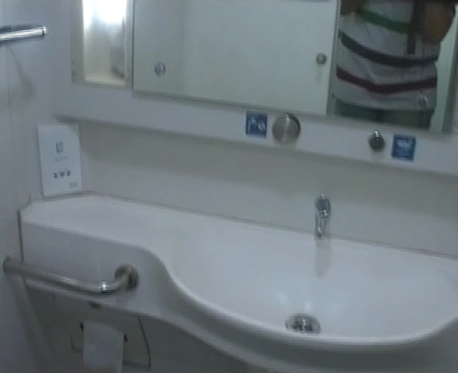 अनुभूति कोच में प्लेन जैसा ऐशो-आराम