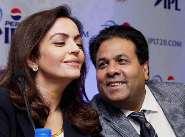 आईपीएल नीलामी में ग्लैमर का तड़का