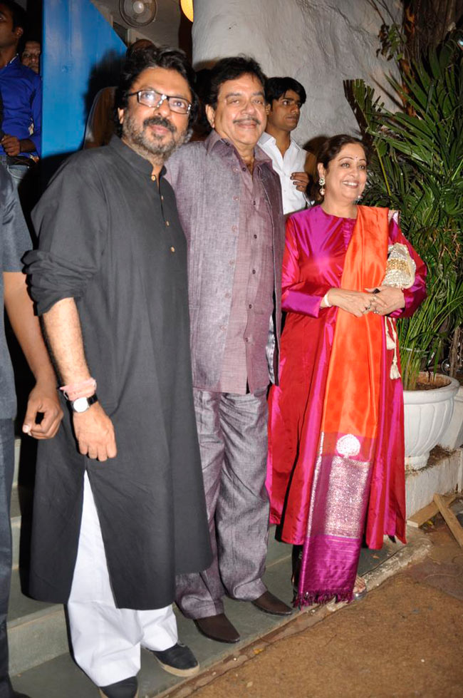 बॉलीवुड ने सेलिब्रेट किया भंसाली का बर्थडे | बोल्ड बालाएं