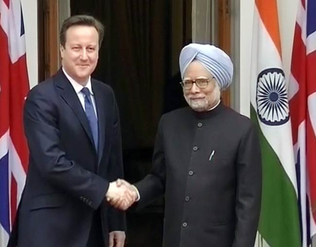 19 फरवरी 2013: तस्वीरों में दिनभर की बड़ी खबरें