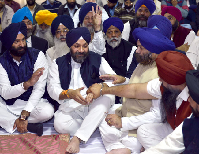 मंजीत सिंह चुने गए DGPC के अध्यक्ष