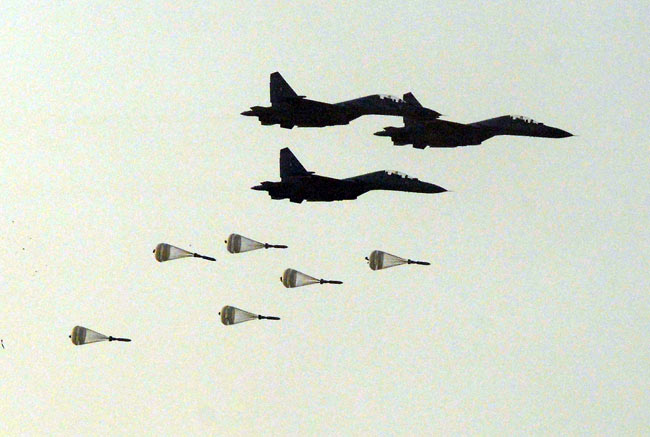 तस्‍वीरों में भारतीय वायुसेना का अभ्‍यास ‘आयरन फिस्ट’