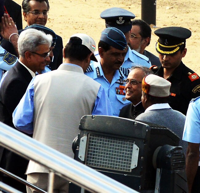 तस्‍वीरों में भारतीय वायुसेना का अभ्‍यास ‘आयरन फिस्ट’