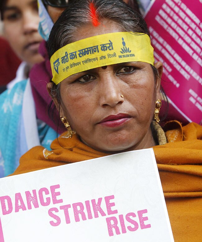 वन बिलियन राइजिंग कैंपेन से जुड़ी दुनिया