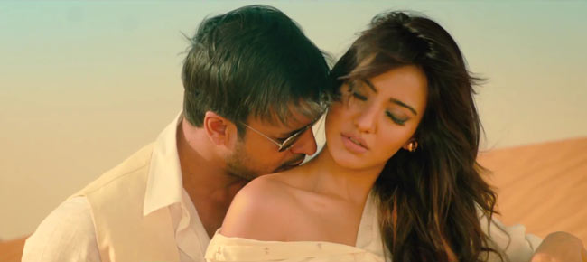 अभिनेत्री नेहा शर्मा को पसंद नहीं अंतरंग दृश्‍य  | बोल्‍ड बालाएं