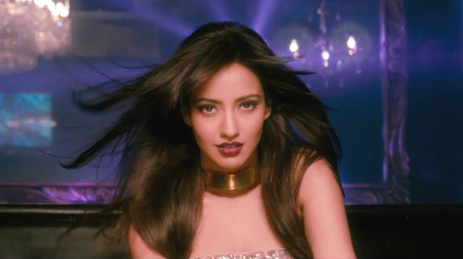 'जयंताभाई की लवस्टोरी' का फर्स्ट लुक | बोल्‍ड बालाएं