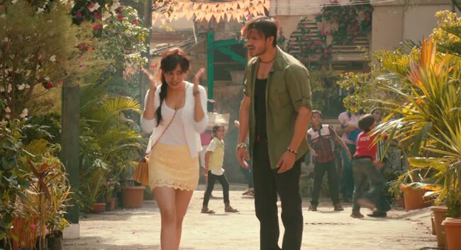 'जयंताभाई की लवस्टोरी' का फर्स्ट लुक | बोल्‍ड बालाएं