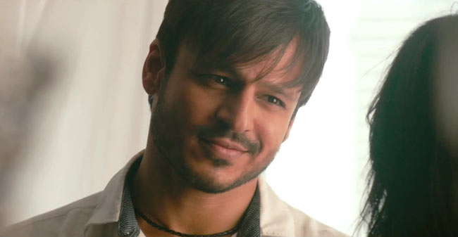 'जयंताभाई की लवस्टोरी' का फर्स्ट लुक | बोल्‍ड बालाएं