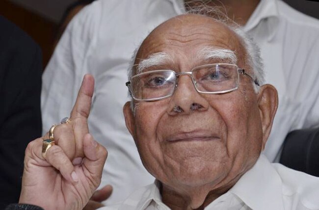 PM पद के लिए नरेंद्र मोदी की दावेदारी में कितना दम?